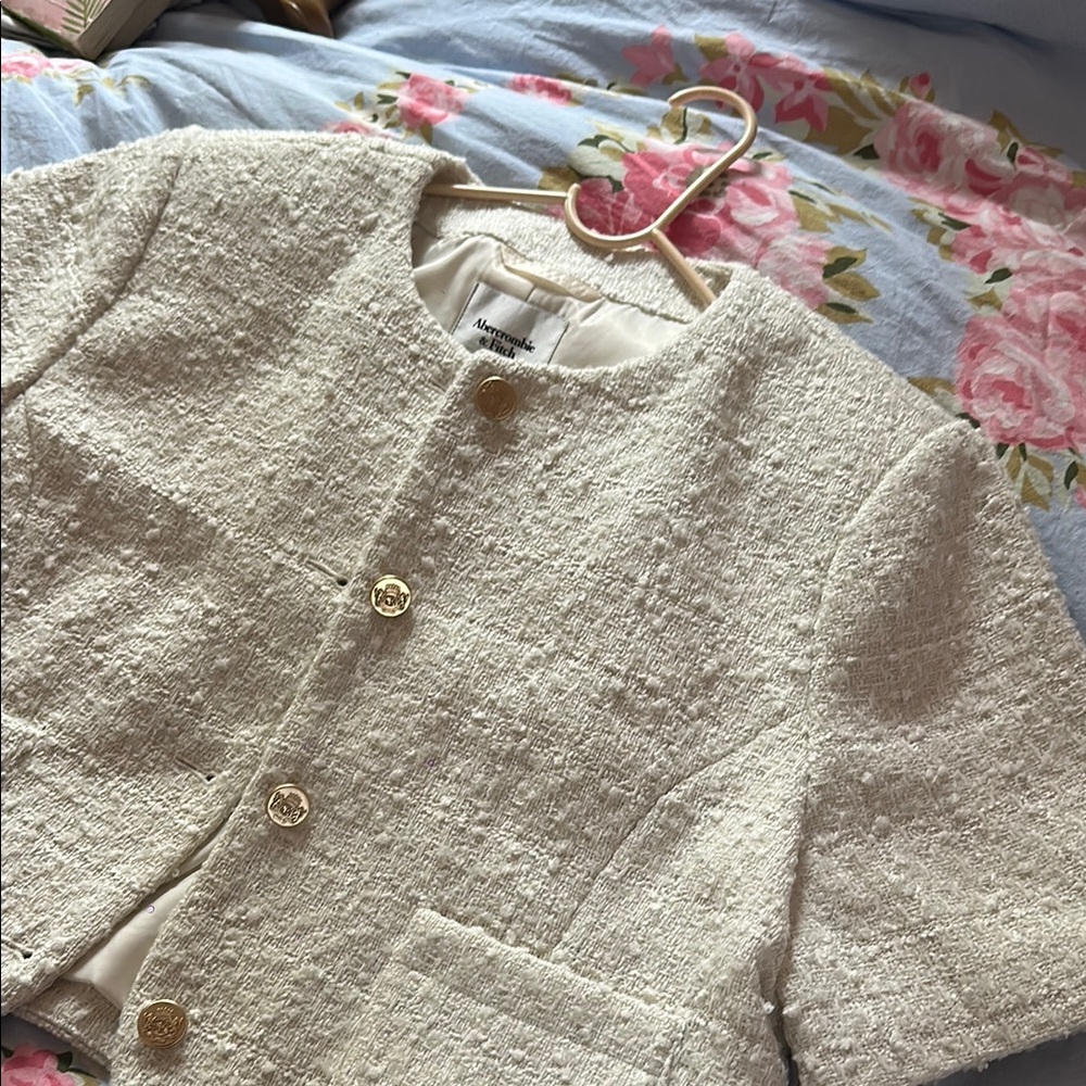 NWT Abercrombie & Fitch Cream Women's Jacket blazer tweed gold buttons size XL